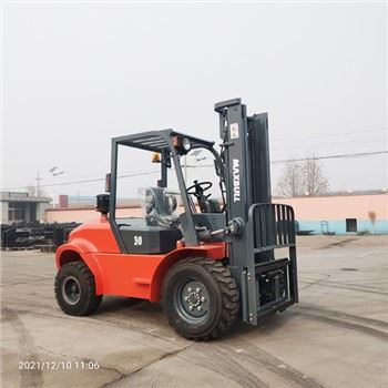 Rough Terrain Forklift